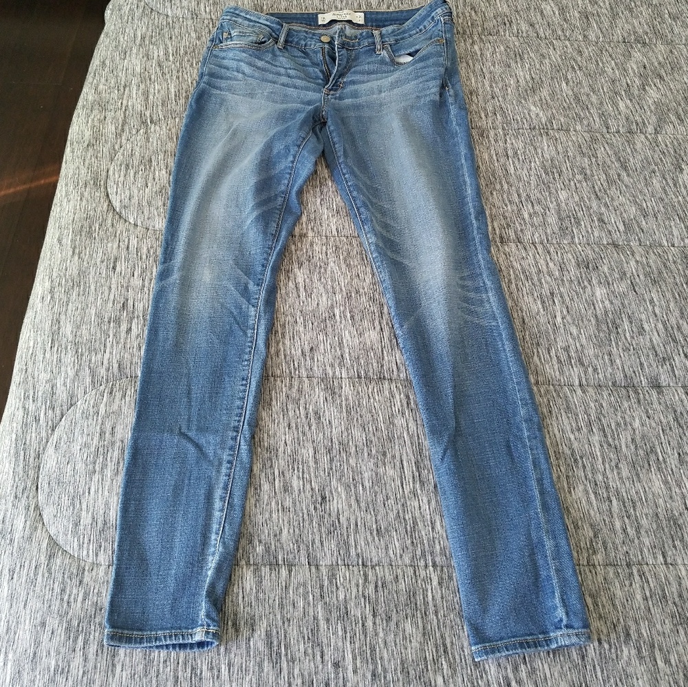 Abercrombie and Fitch Super SkinnyJeans